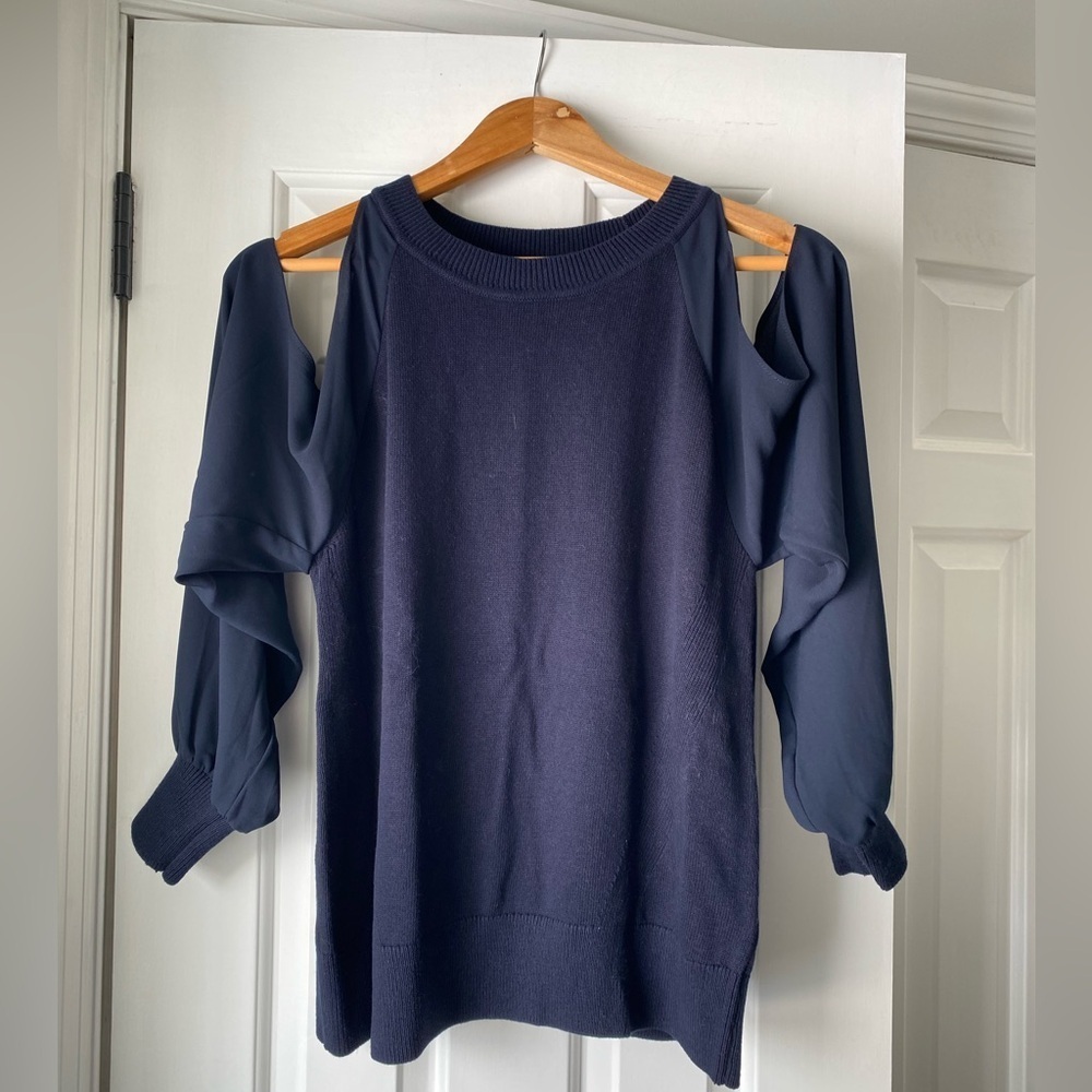 Loft Navy Blue Cold Shoulder Mixed Media Top Size M